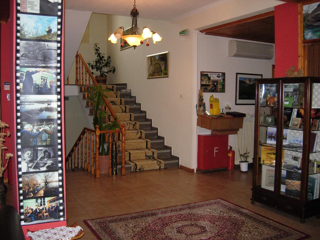 Hotel Faraggi Kleidonia Екстериор снимка