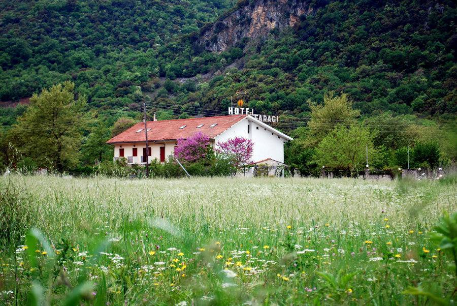 Hotel Faraggi Kleidonia Екстериор снимка
